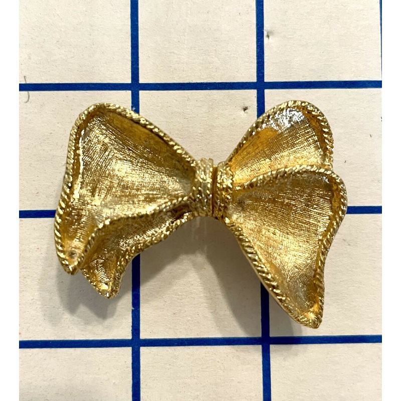 Gold Bow Belt Buckle