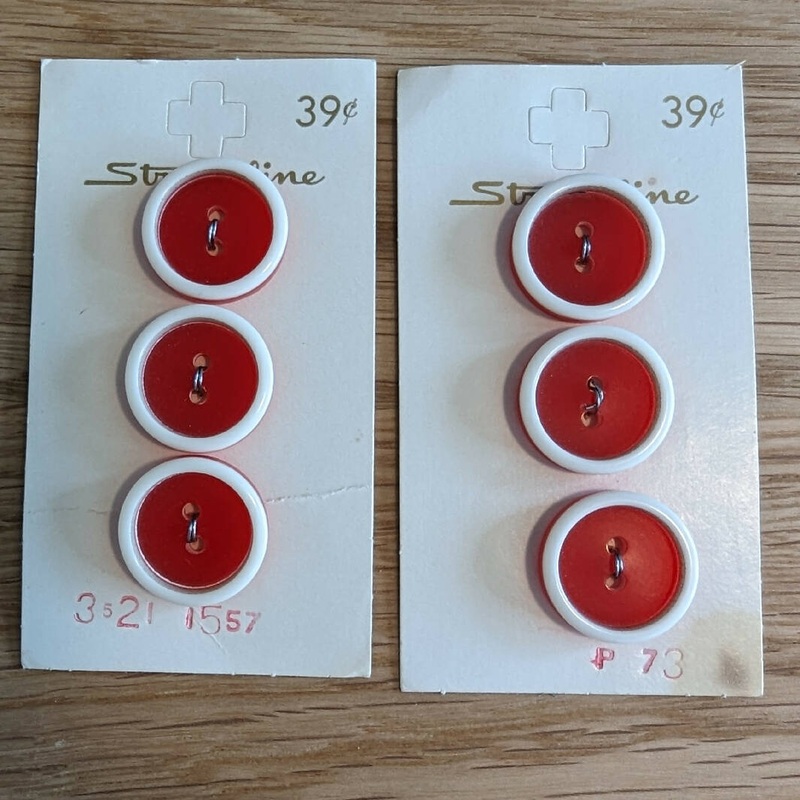 Vintage Streamline Red/White Plastic Round Buttons - Lot of 6