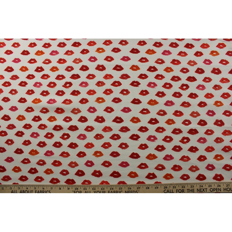 PK Lifestyles Novogratz Outdoor Lips In Glam