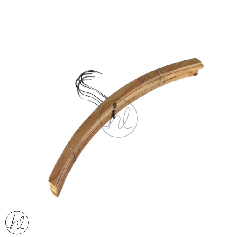 Wooden hangers-3 pce