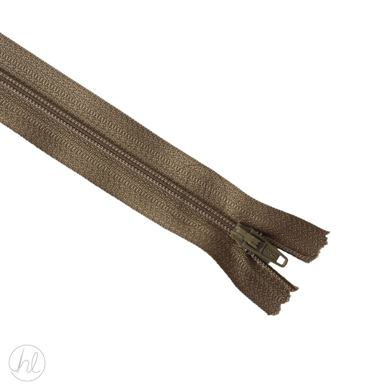 NYLON DRESS ZIPS KHAKI 30CM
