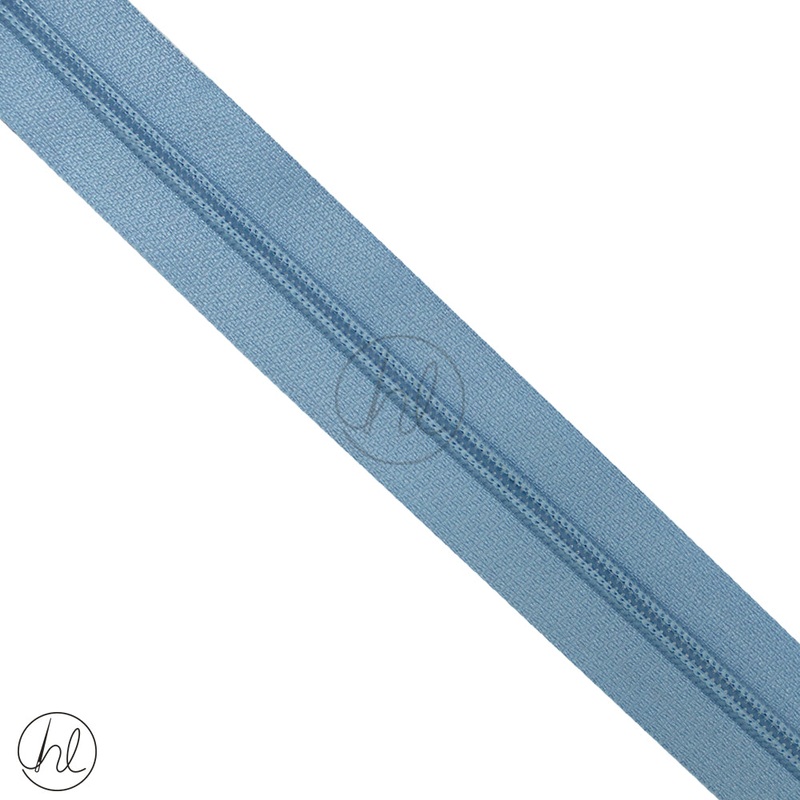 NYLON ZIPS PER METER TYPE 5 LIGHT BLUE