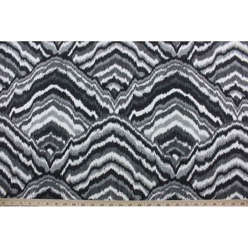 Robert Allen Agate in Black