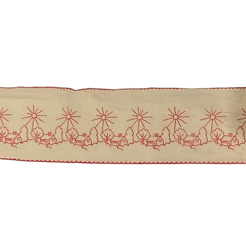 Scalloped Border