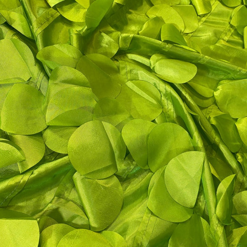 Funzie (Circle Hanging) Taffeta Drapery Panel in Lime
