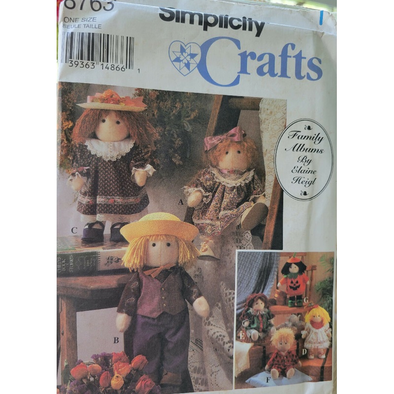 Simplicity 8763 12" doll and clothes pattern