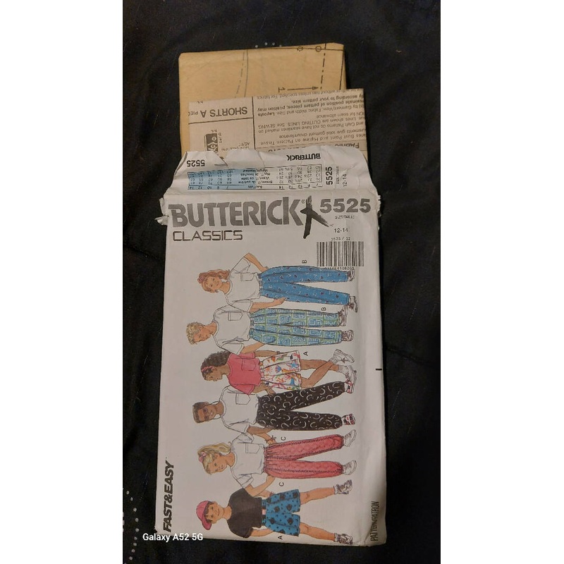 5525 Butterick size 12 - 14