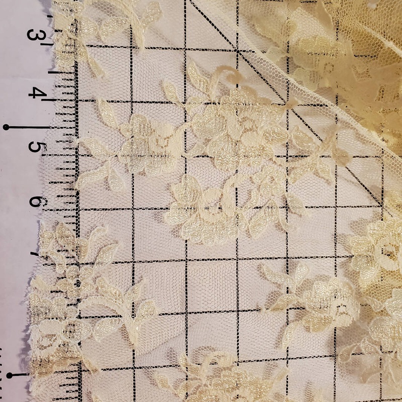 Vintage Lace Fabric yardage Light Yellow Soft touch 2 yds x 32'