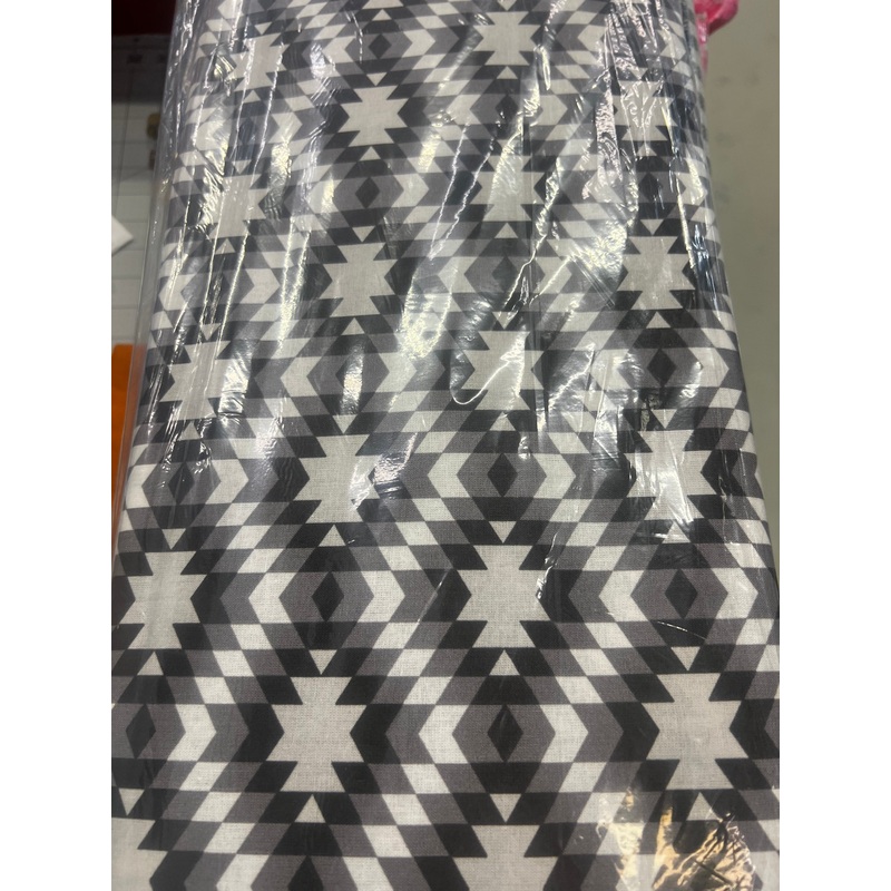 $30 Whole 8 Yard Bolt Camelot Emma and Mia No Diamonds Iron